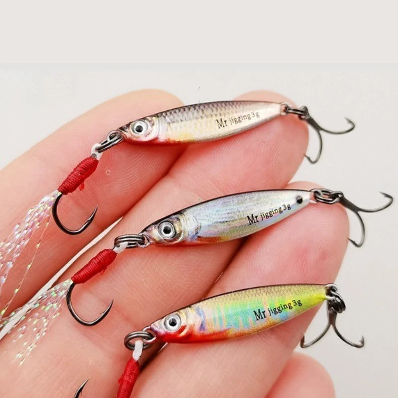 Micro Sized Iron Plate Bait 1.5/3/5g 3D Mini VIB Lure Metal Cast Jig Spoon Pesca Fish Micro Sequin Fishing Lures Artificial Bait