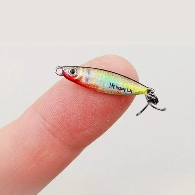 Micro Sized Iron Plate Bait 1.5/3/5g 3D Mini VIB Lure Metal Cast Jig Spoon Pesca Fish Micro Sequin Fishing Lures Artificial Bait
